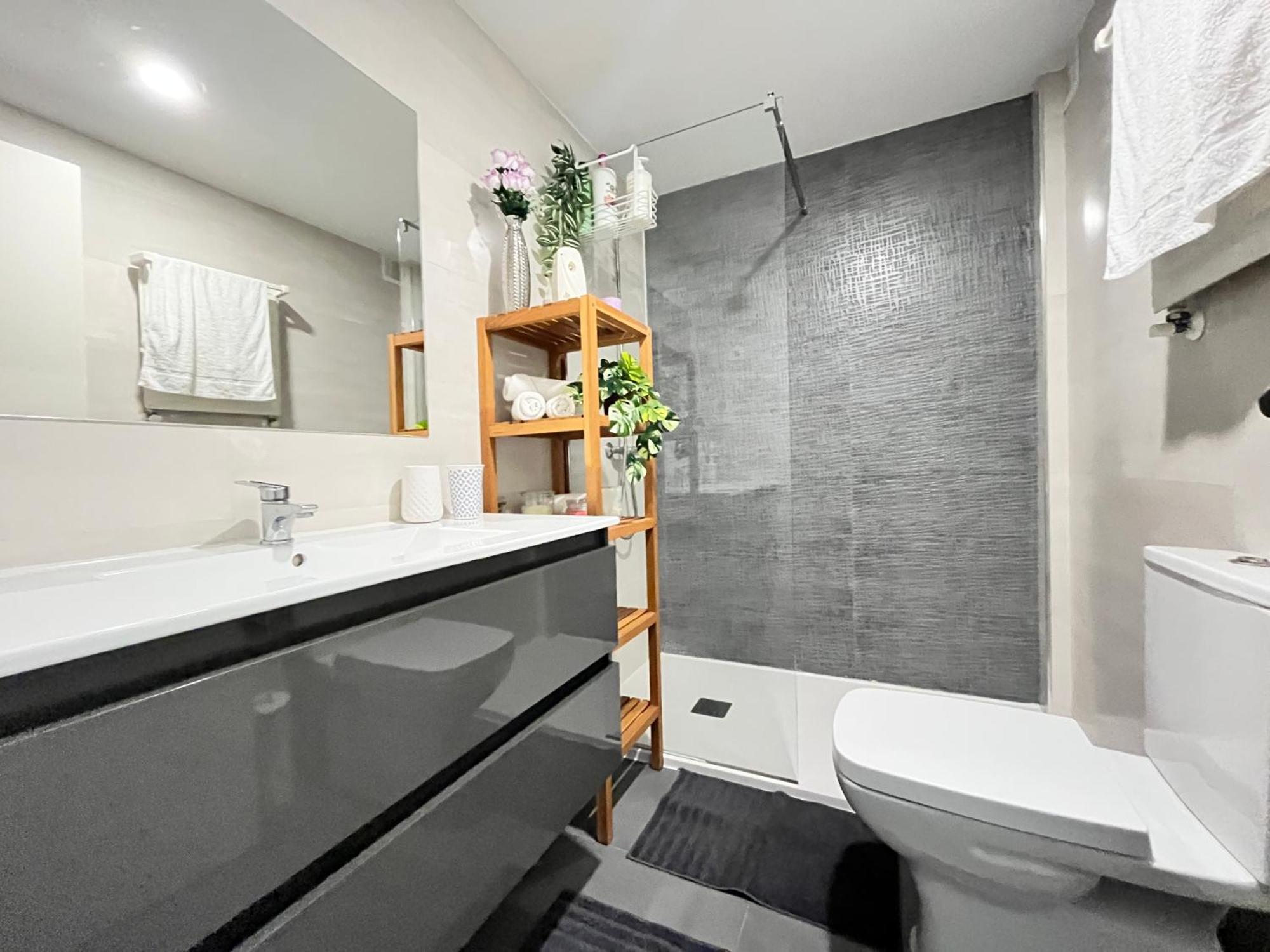 Habitacion Atocha Mendez Madrid Exterior photo
